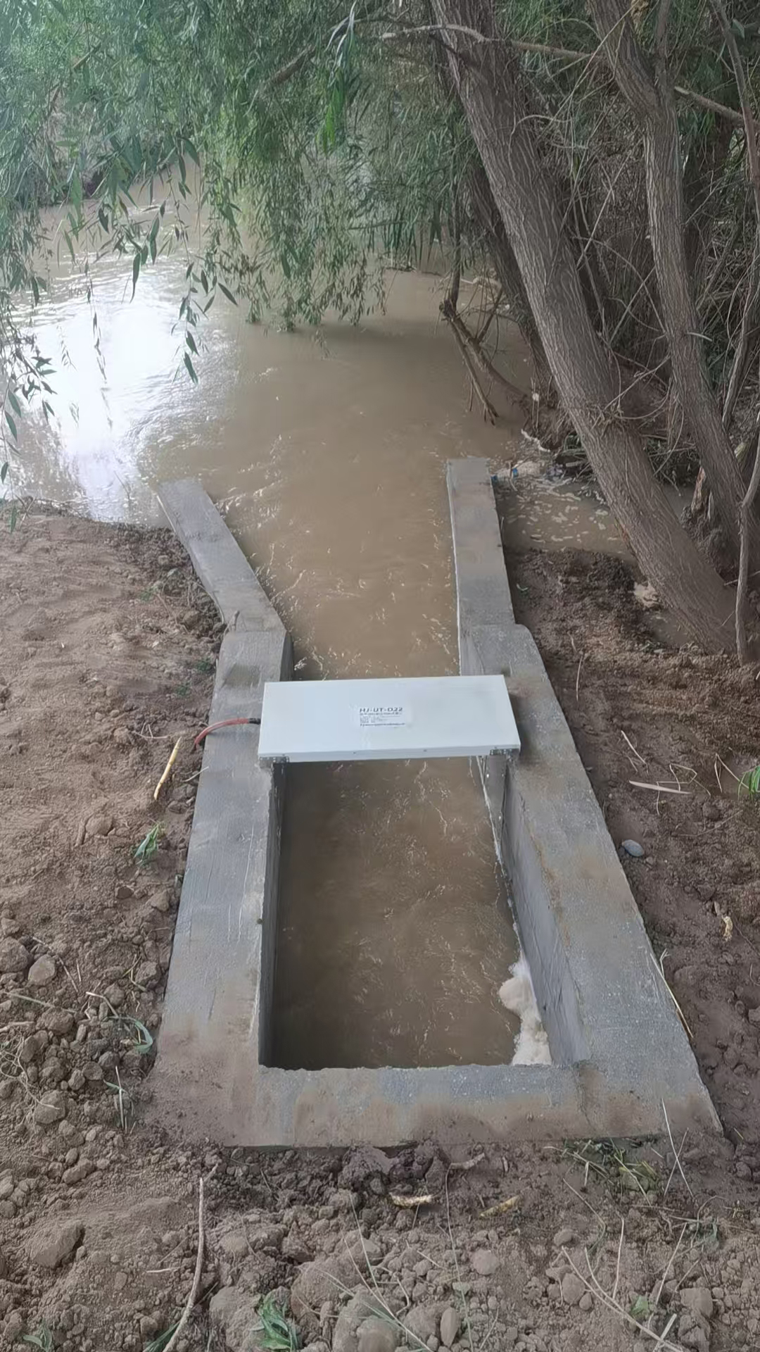 702dd795061b2cae23c40718640ce855